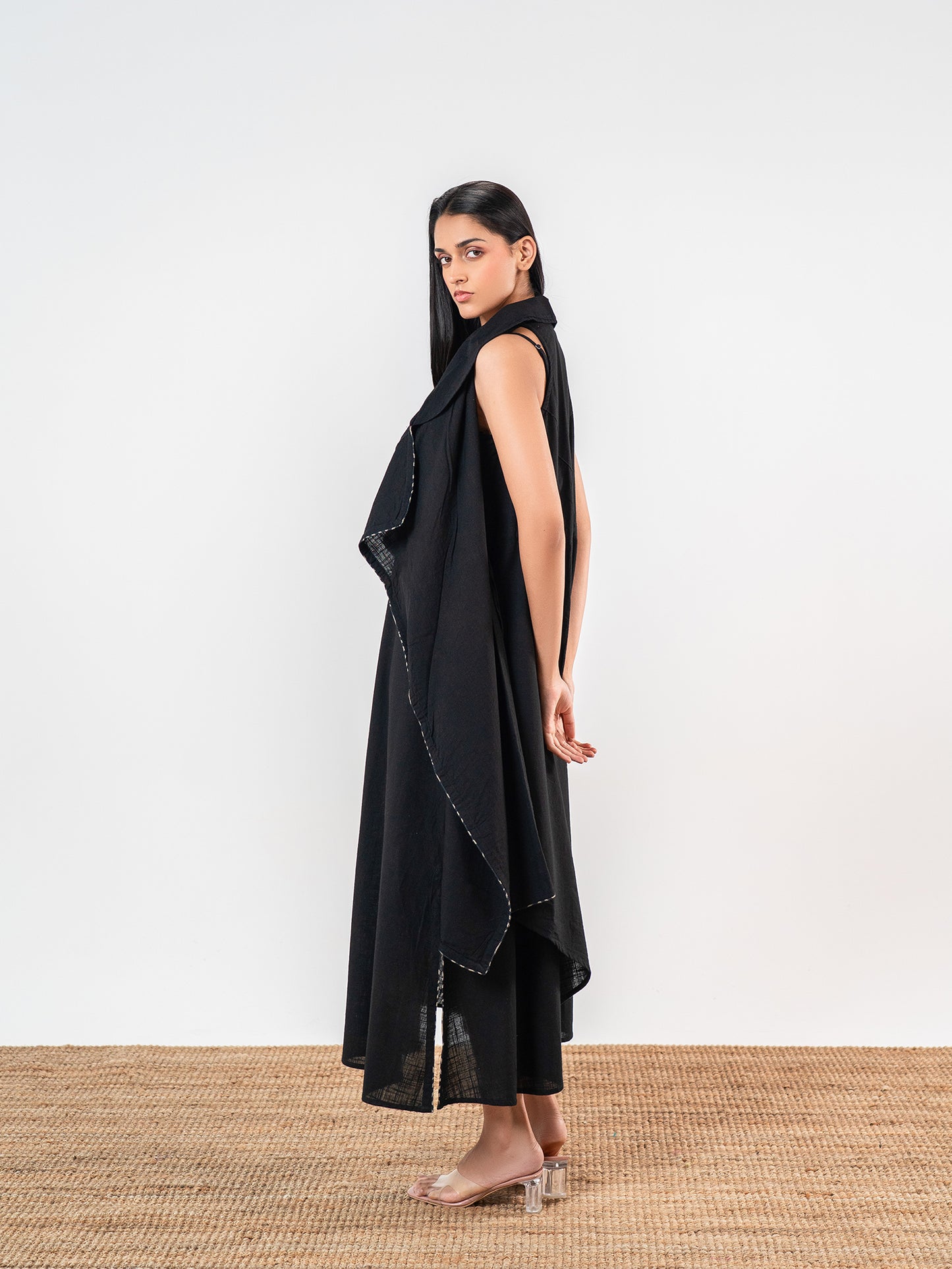 The 'Kaalika' Asymmetric Slub Midi Dress