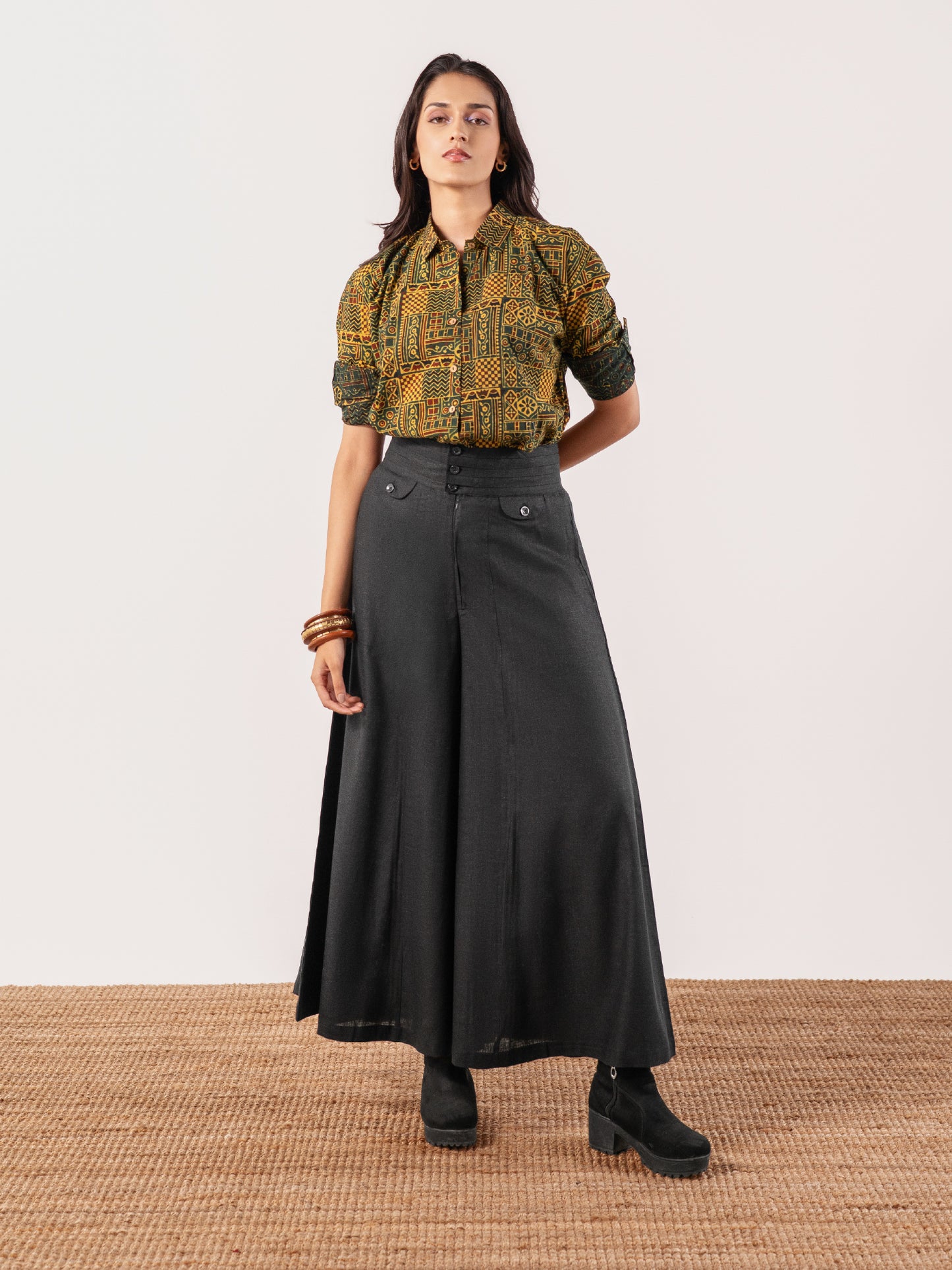 The Sutra Khadi-Linen Power Pair