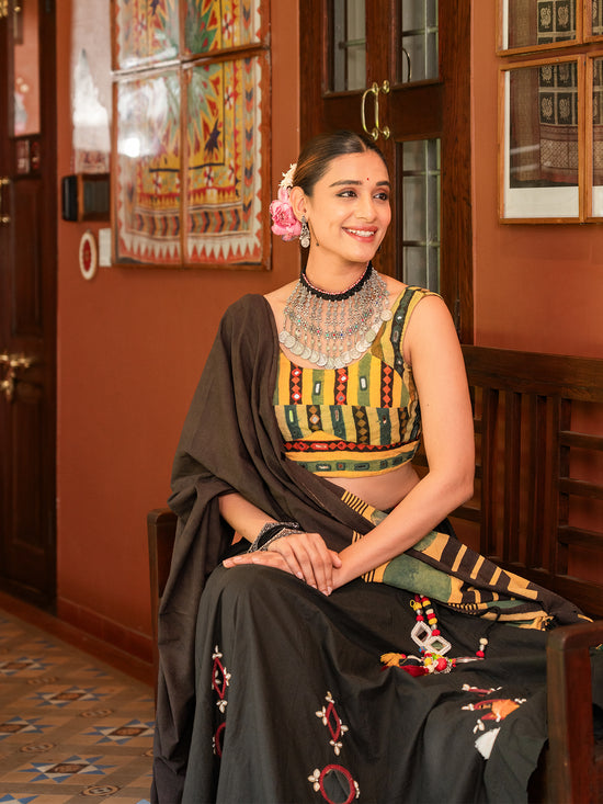 The Endless Nights Chaniya Choli Set
