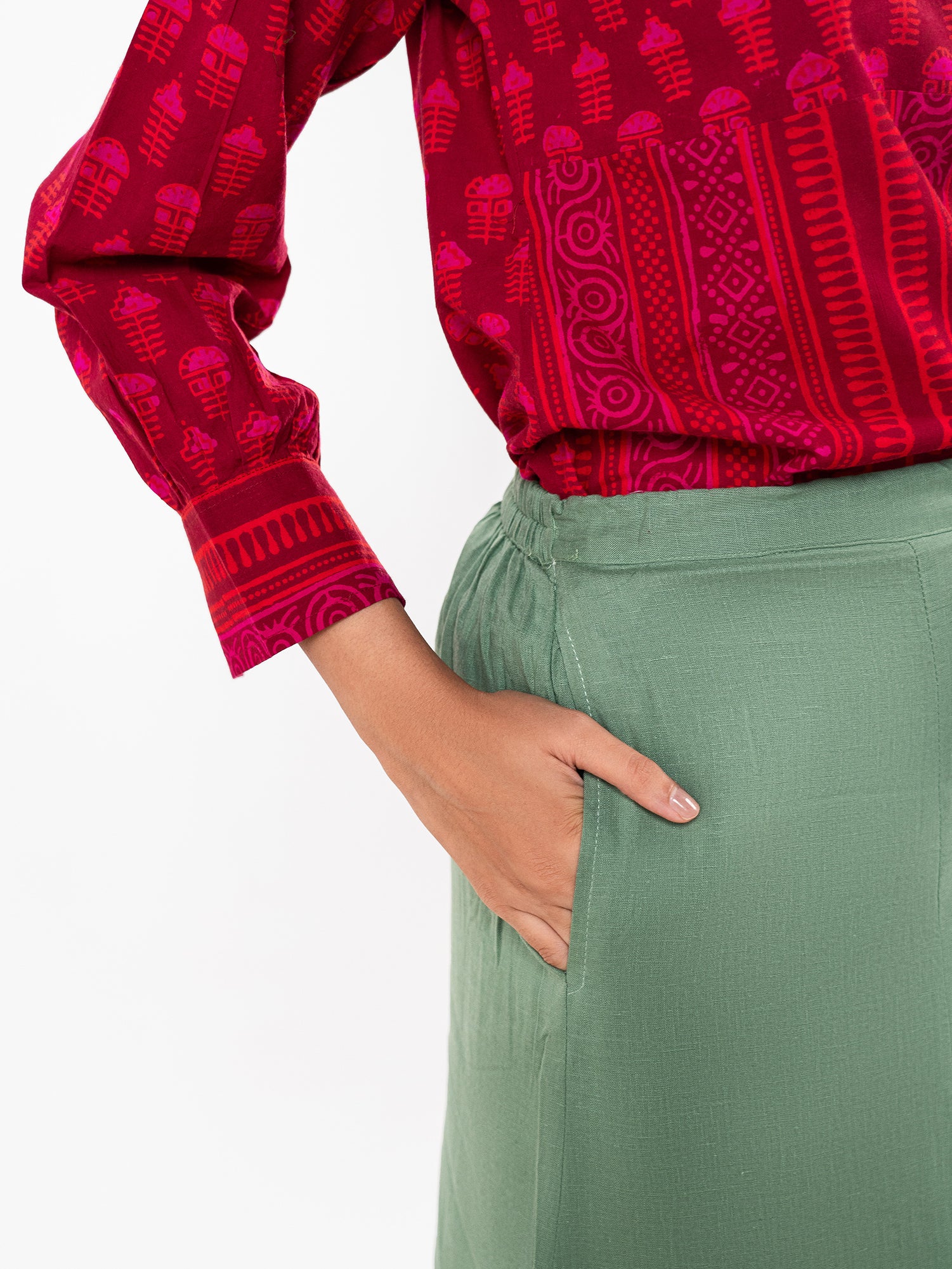 'Mrunal' Crimson Red & Green Linen Co-Ord Set