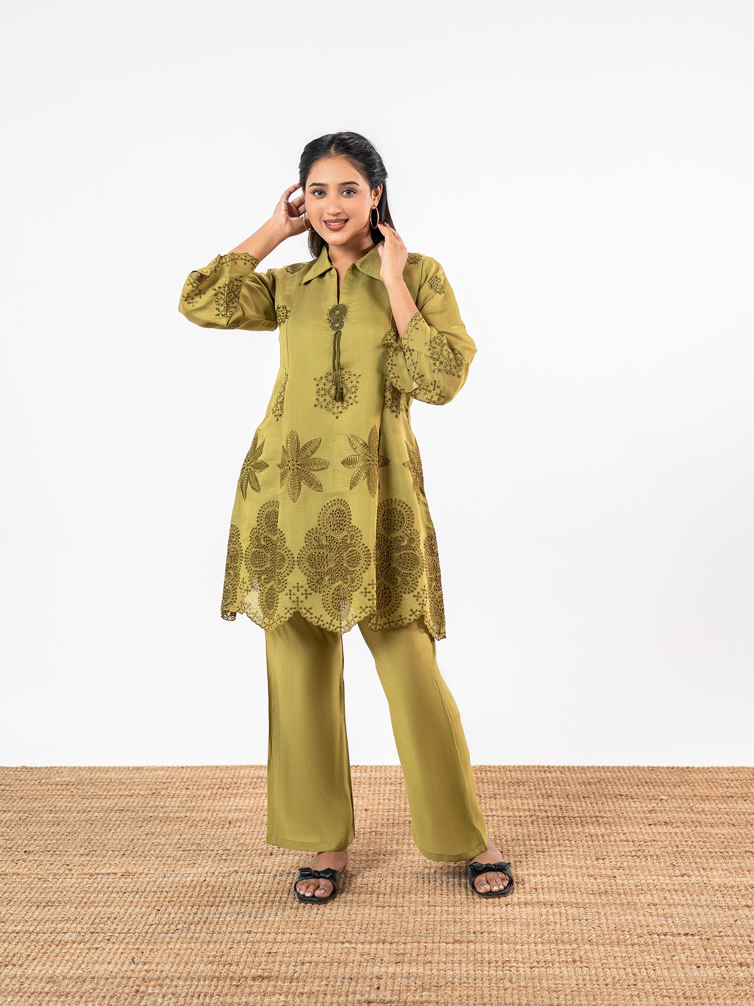 'Esha' Olive Cotton Schiffli Co-Ord Set