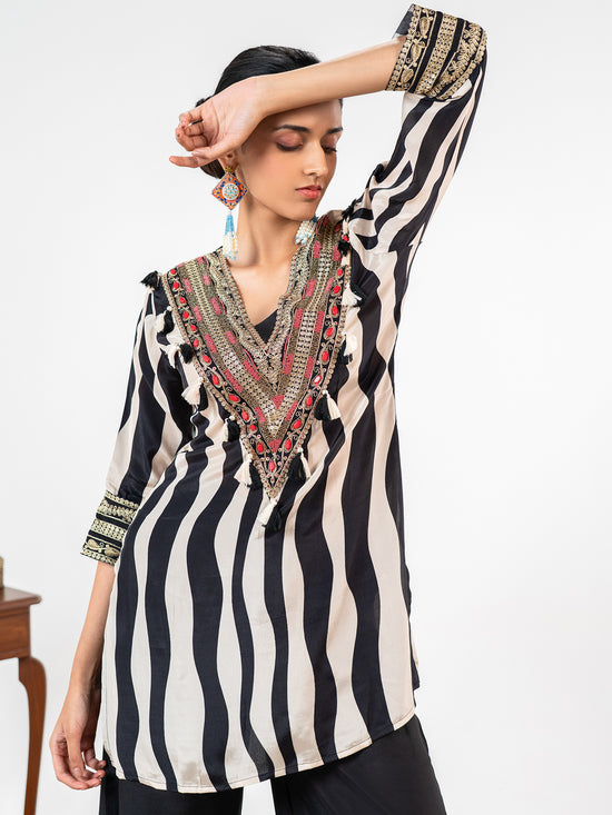 The 'Aavya' Zebra-Sutra Modal Co-Ord Set