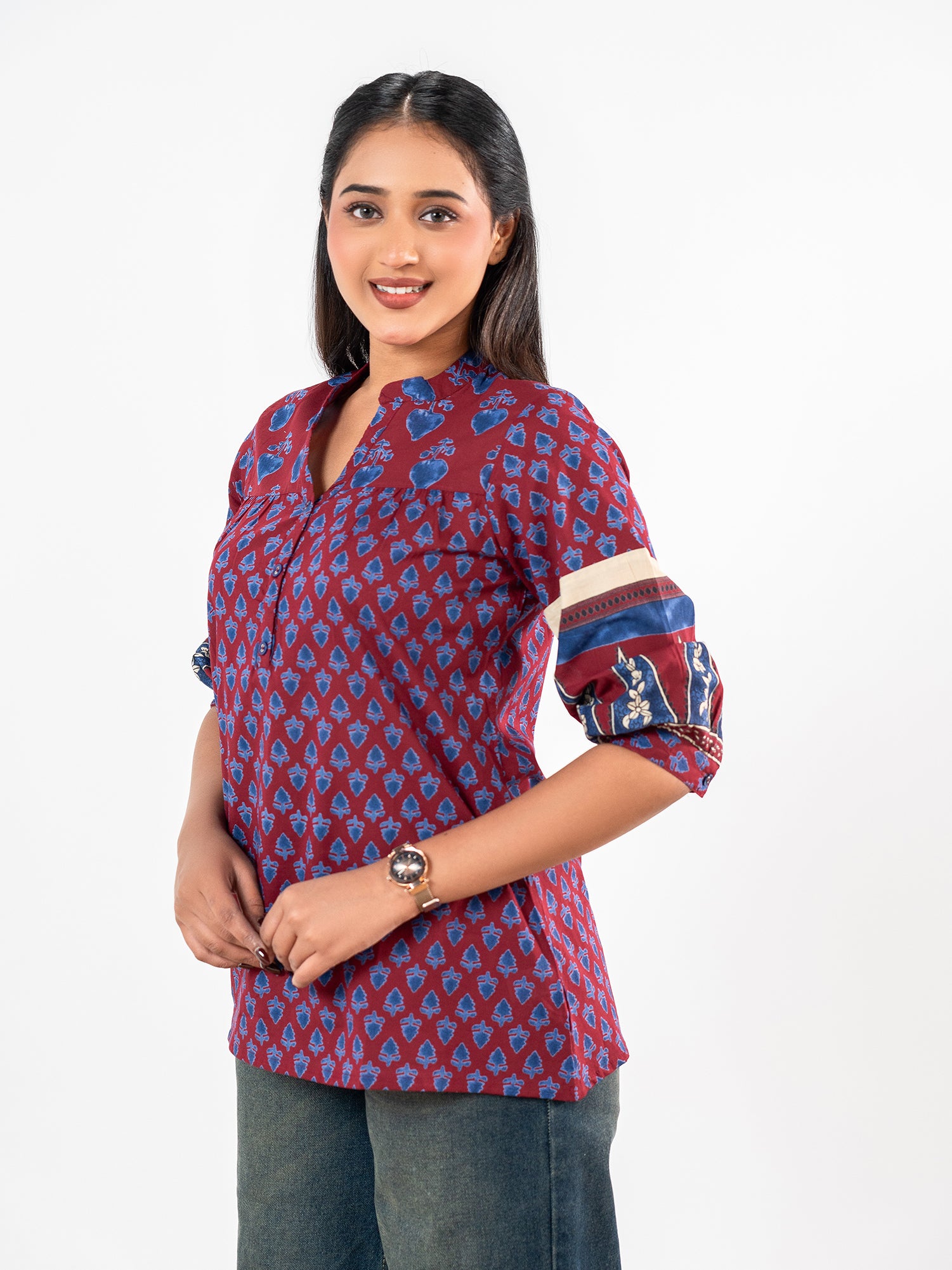 The 'Rudrani' Indigo-Crimson Short Kurti