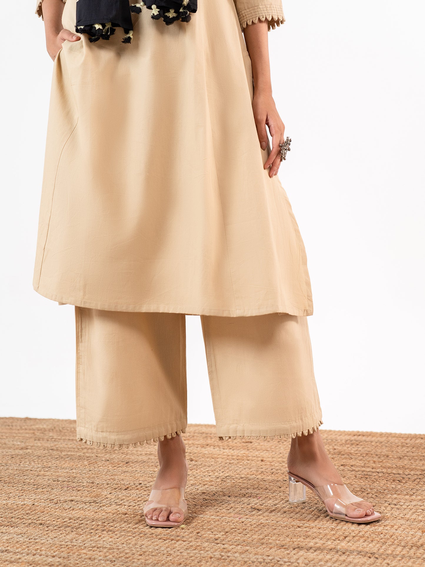 'Sutra' Onyx Black Stole Set