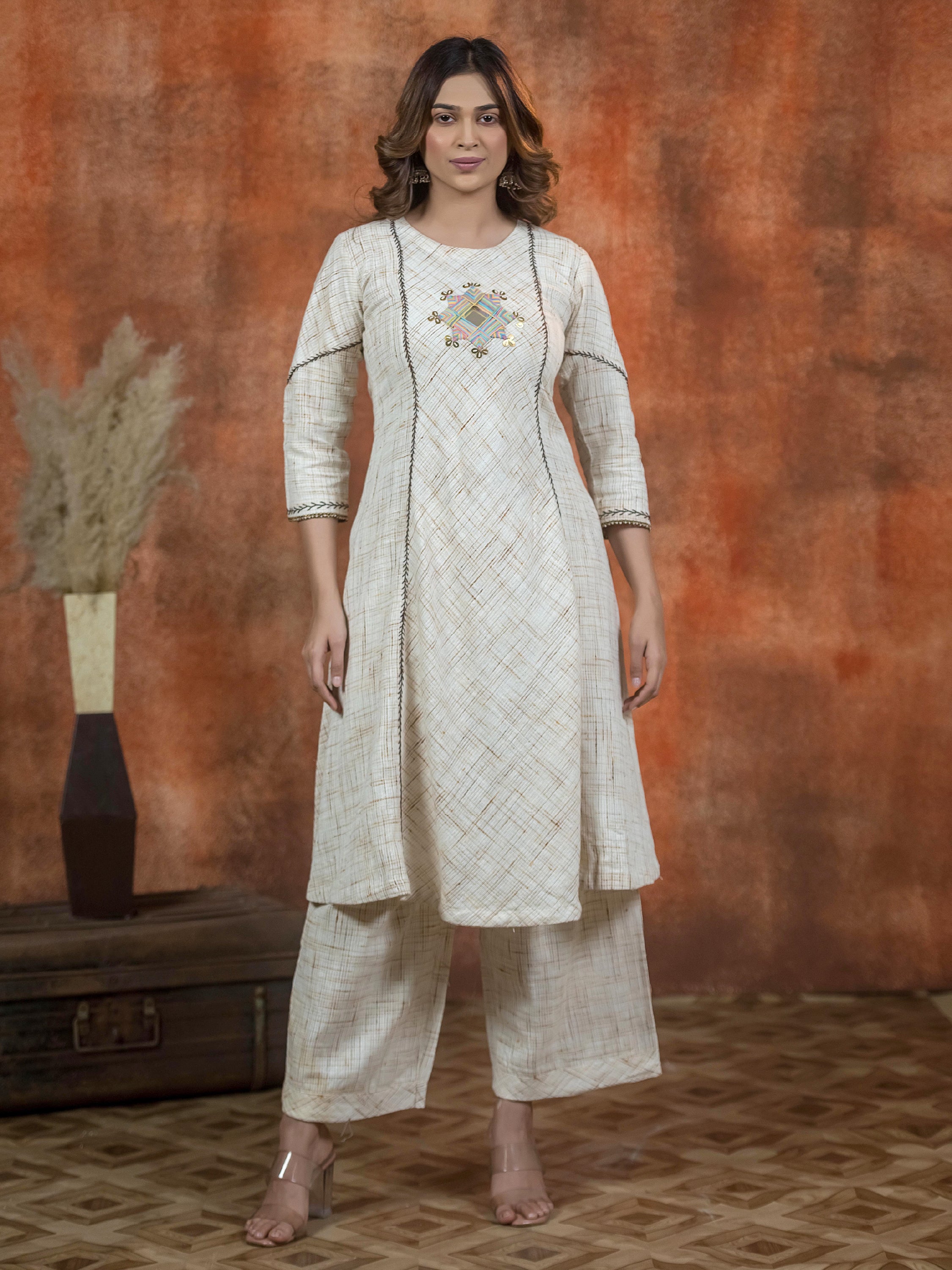 Kaarigari Minimalist Khadi Suit
