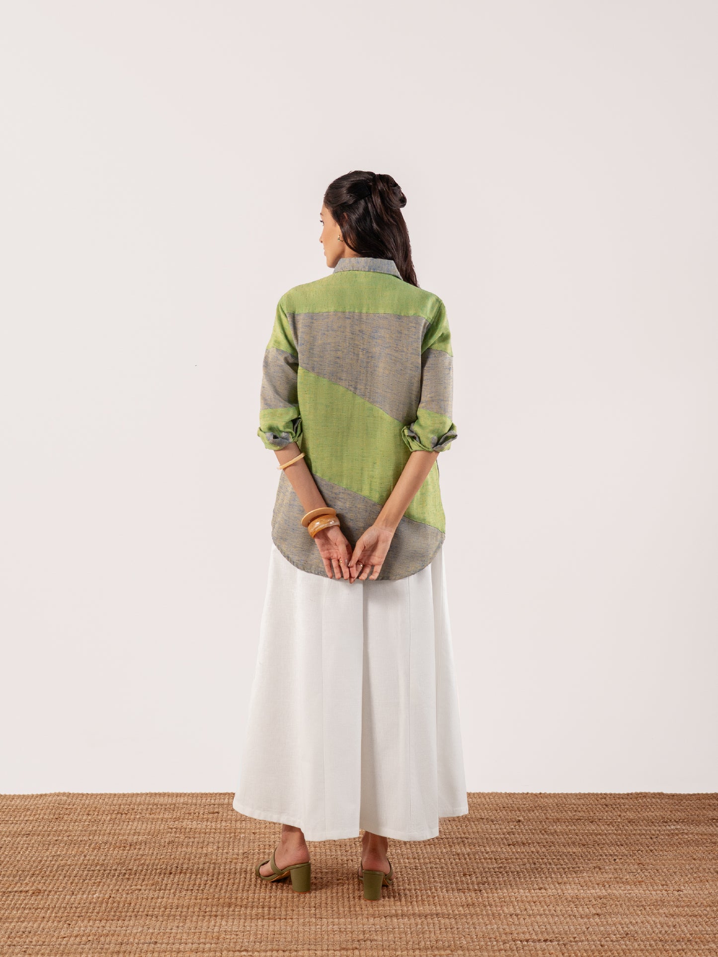 Sutra Olive Narrative Set