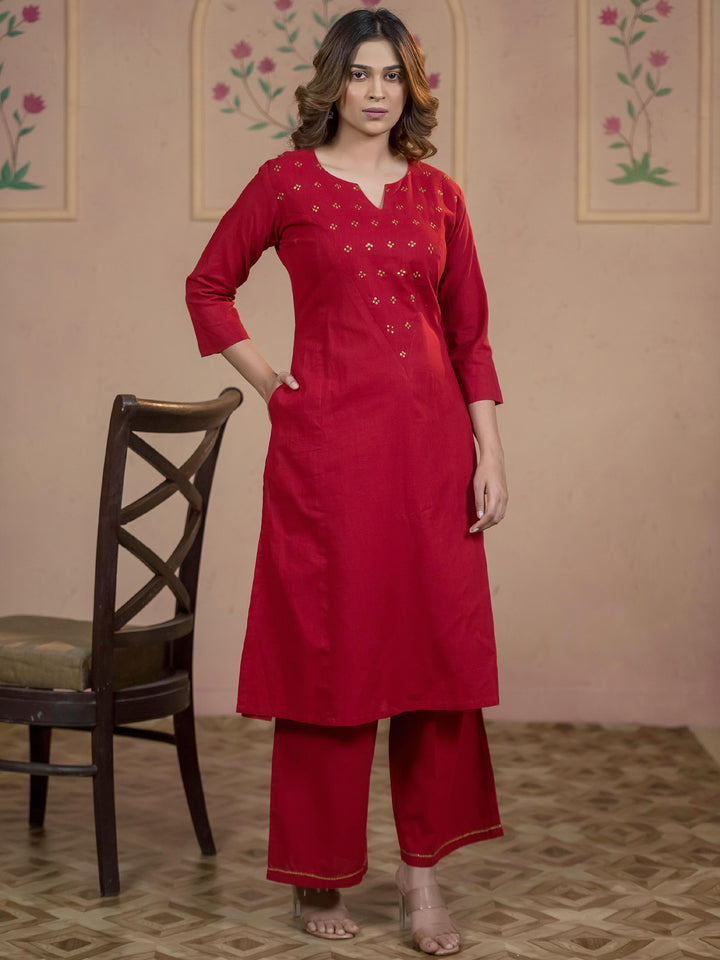 Swarna-Bindu Festive Ensemble
