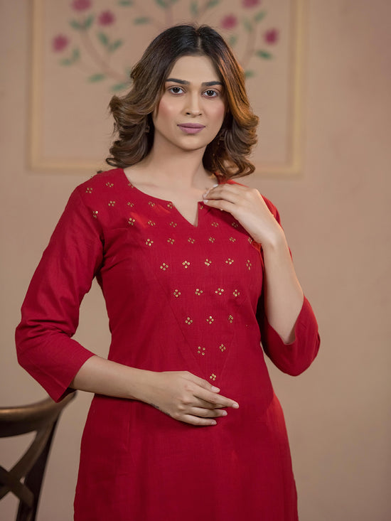 Swarna-Bindu Festive Ensemble