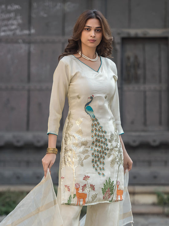 The Mayur-Vana Royal Silk Set