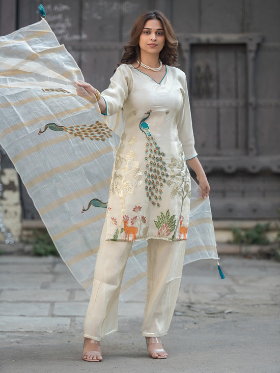 The Mayur-Vana Royal Silk Set
