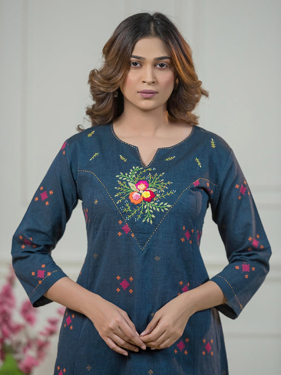 The Neelambari Jamdani Set