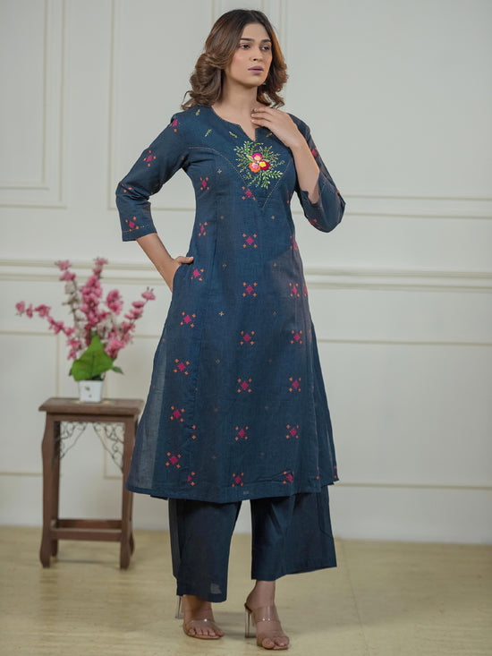 The Neelambari Jamdani Set