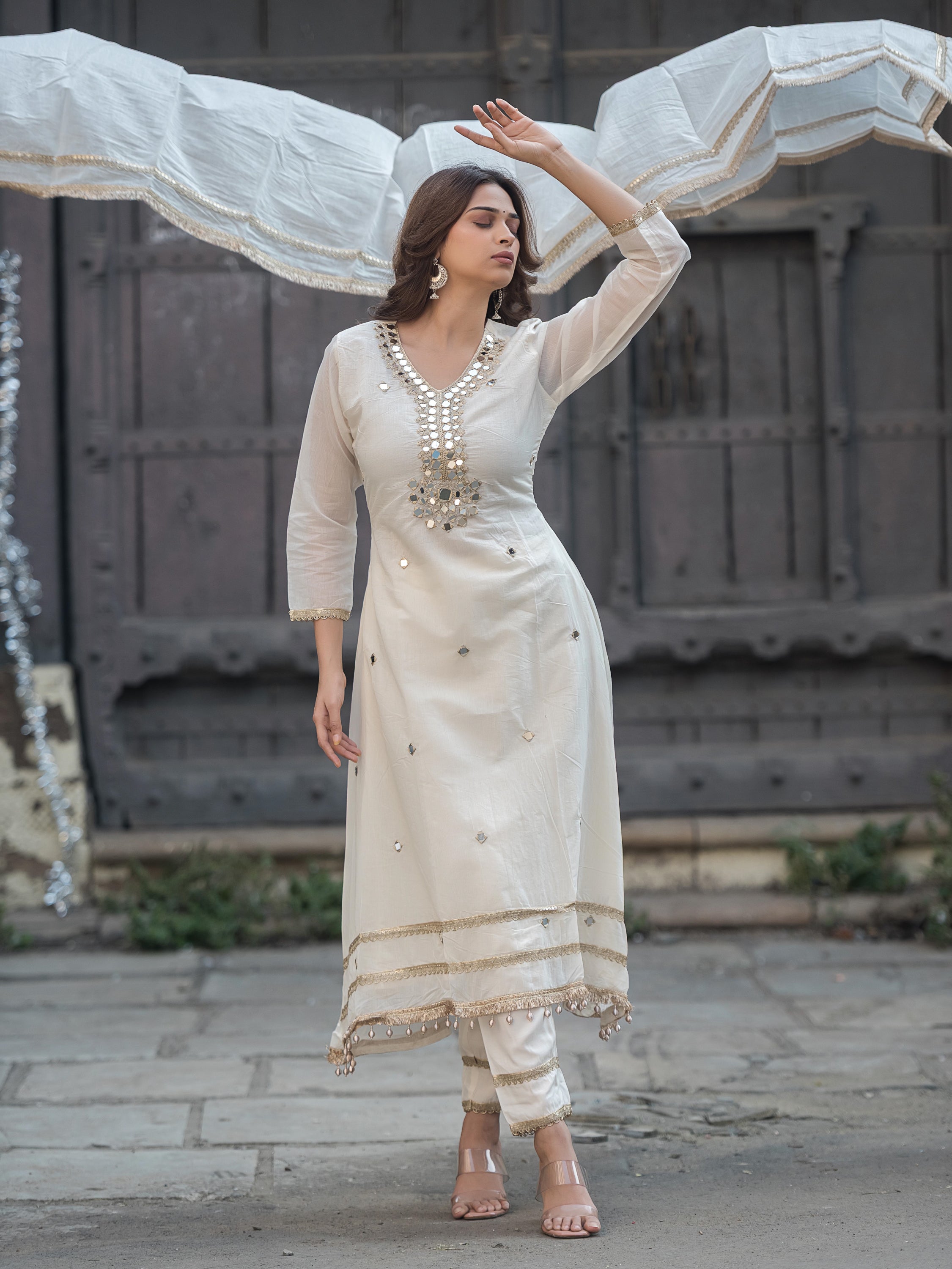 The Sheesh-Mahal Royal Set