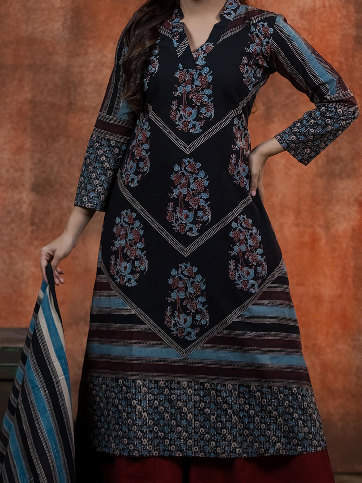 The Syahi-Pushp Handblock 3-Piece: