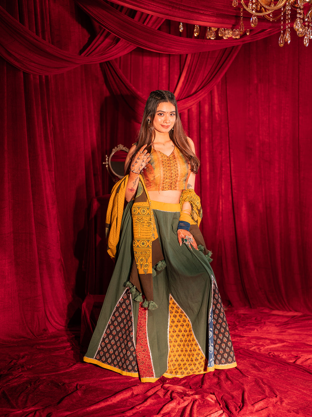 Kutchi Kantha Chaniya Choli Set