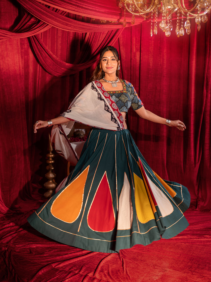 Kutchi Rangrez Chaniya Choli Set