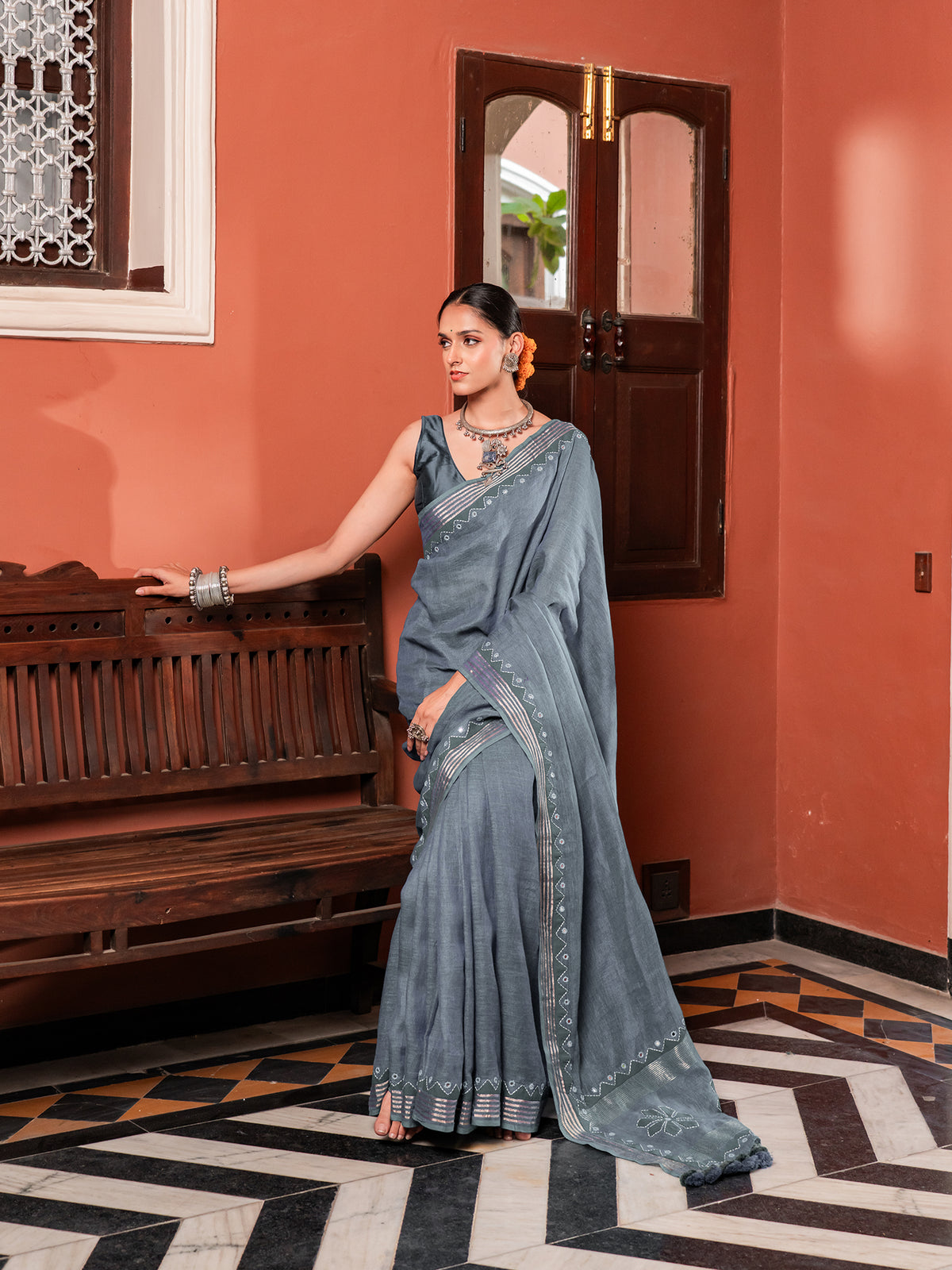 The Firozi Sky Linen Saree