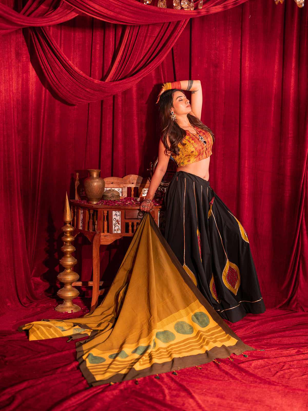 Green & Gold Gamthi Chaniya Choli Set