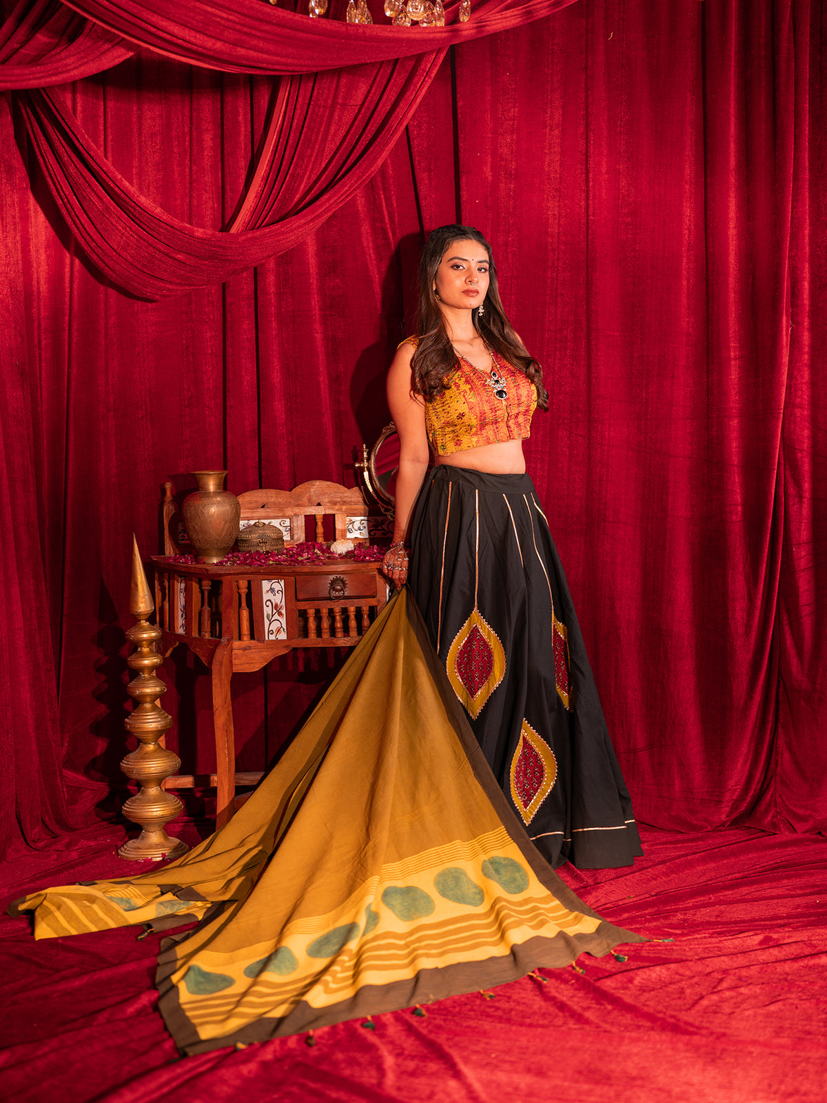 Green & Gold Gamthi Chaniya Choli Set