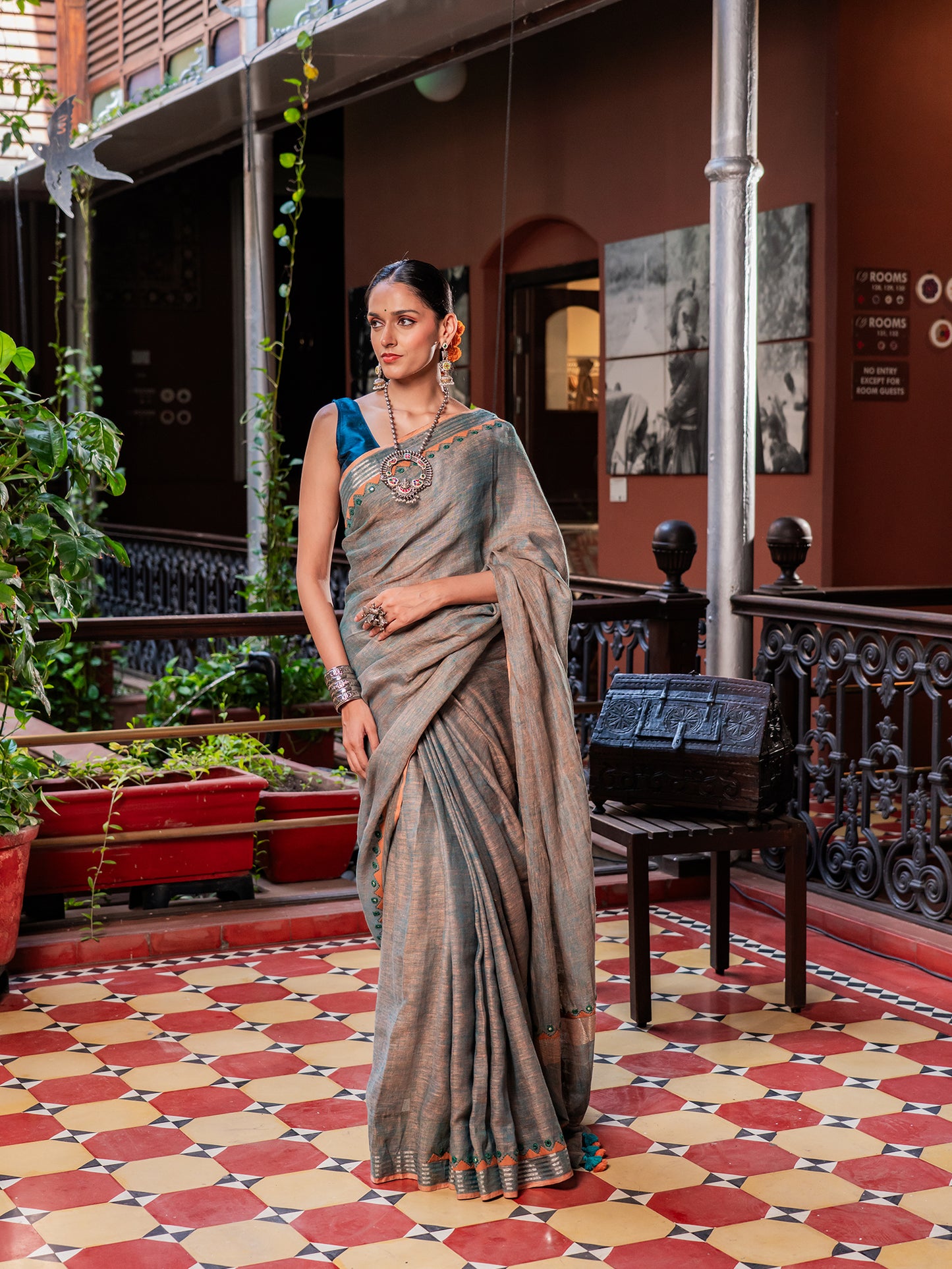 Regal Silver-Dust Linen Saree