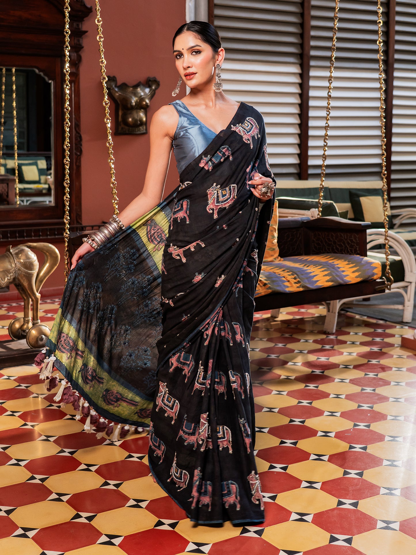 Black Pichwai-Art Motif Mul Cotton Saree
