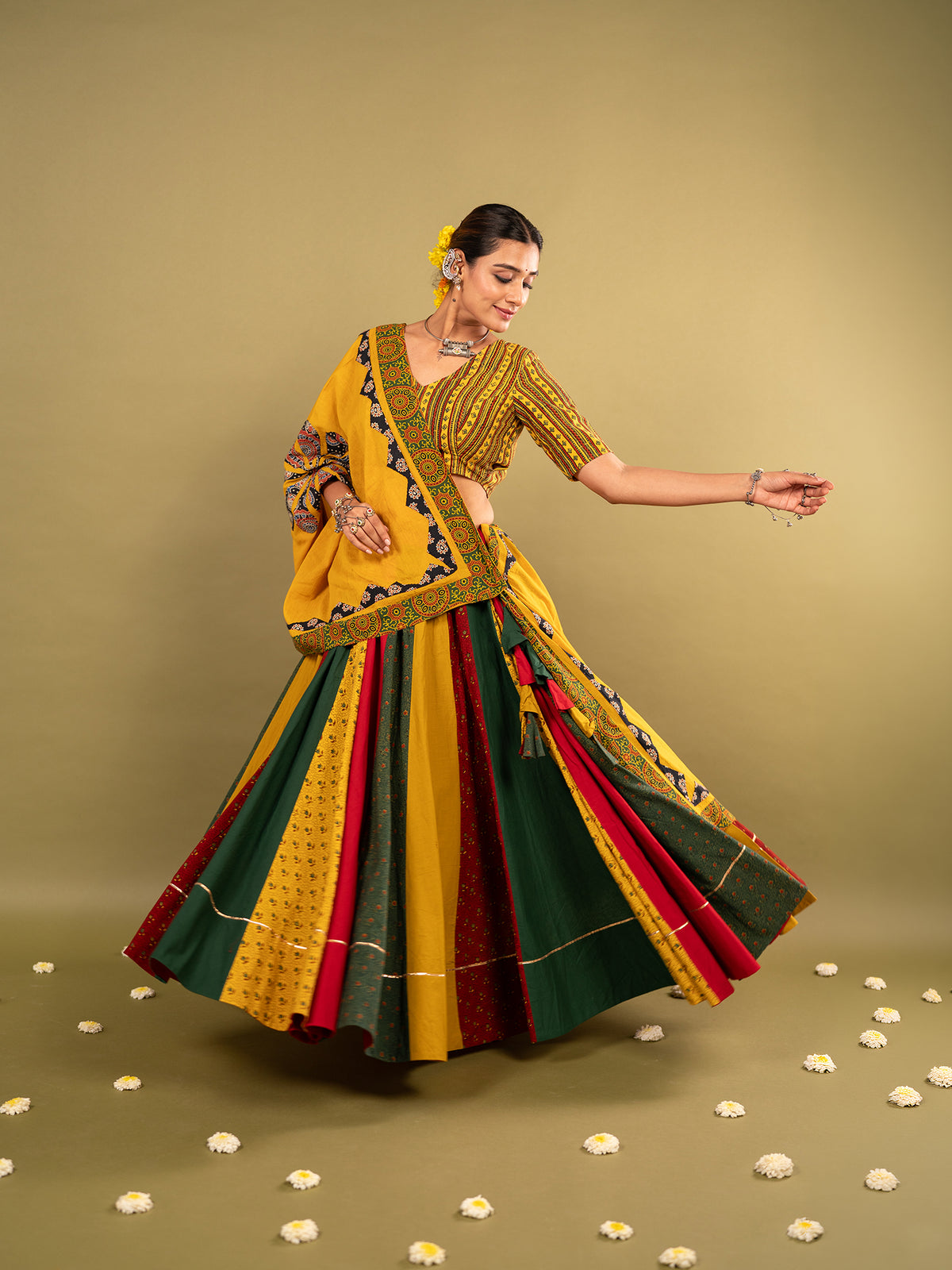 Ajrakhi Peela Rangrez Chaniya Choli Set