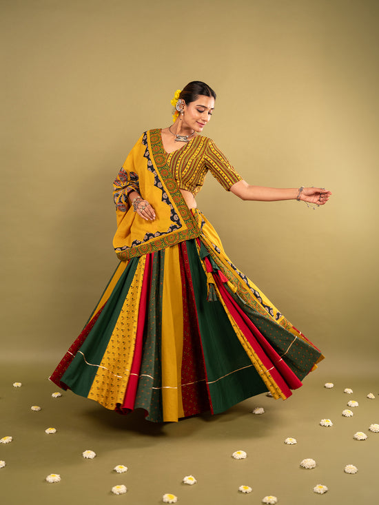 Ajrakhi Peela Rangrez Chaniya Choli Set
