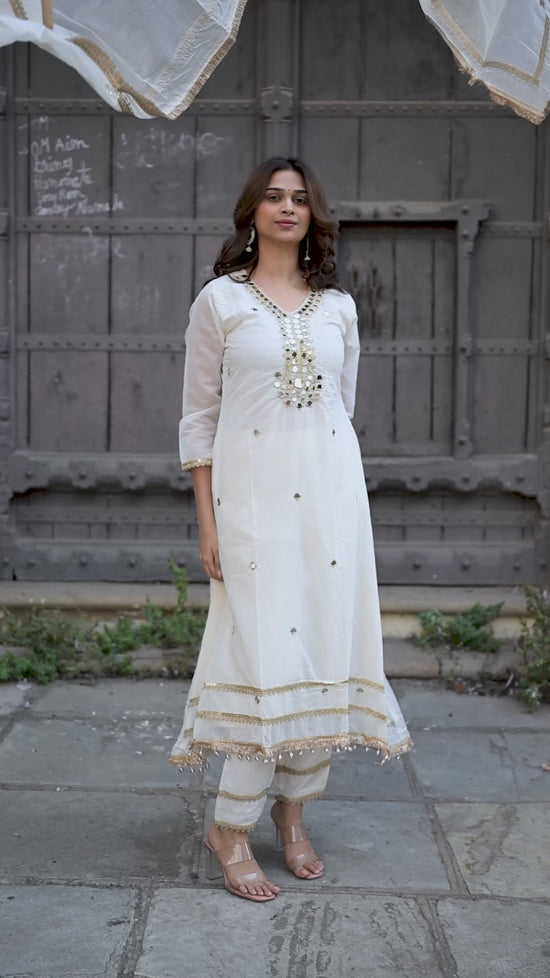 The Sheesh-Mahal Royal Set